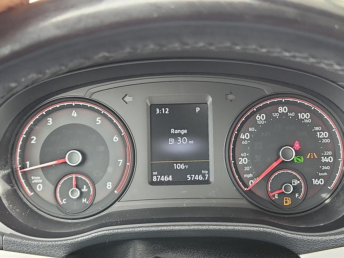2020 /Titan Black - HL Volkswagen Passat 2.0T SE (1VWSA7A35LC) with an 2L I-4 gasoline direct injection, DOHC, variable valve control, intercooled turbo, regular unleaded, engine with 174HP engine, located at 4110 Avenue Q, Lubbock, 79412, 33.556553, -101.855820 - Photo#9