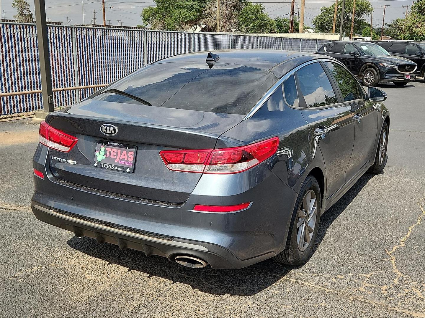 2020 GRAY Kia Optima LX (5XXGT4L30LG) with an Theta II 2.4L I-4 gasoline direct injection, DOHC, D-CVVT variable valve control, regular unleaded, engine with 185HP engine, located at 4110 Avenue Q, Lubbock, 79412, 33.556553, -101.855820 - 05/13/2025 KEY IN ENVELOPE GOD - Photo#1