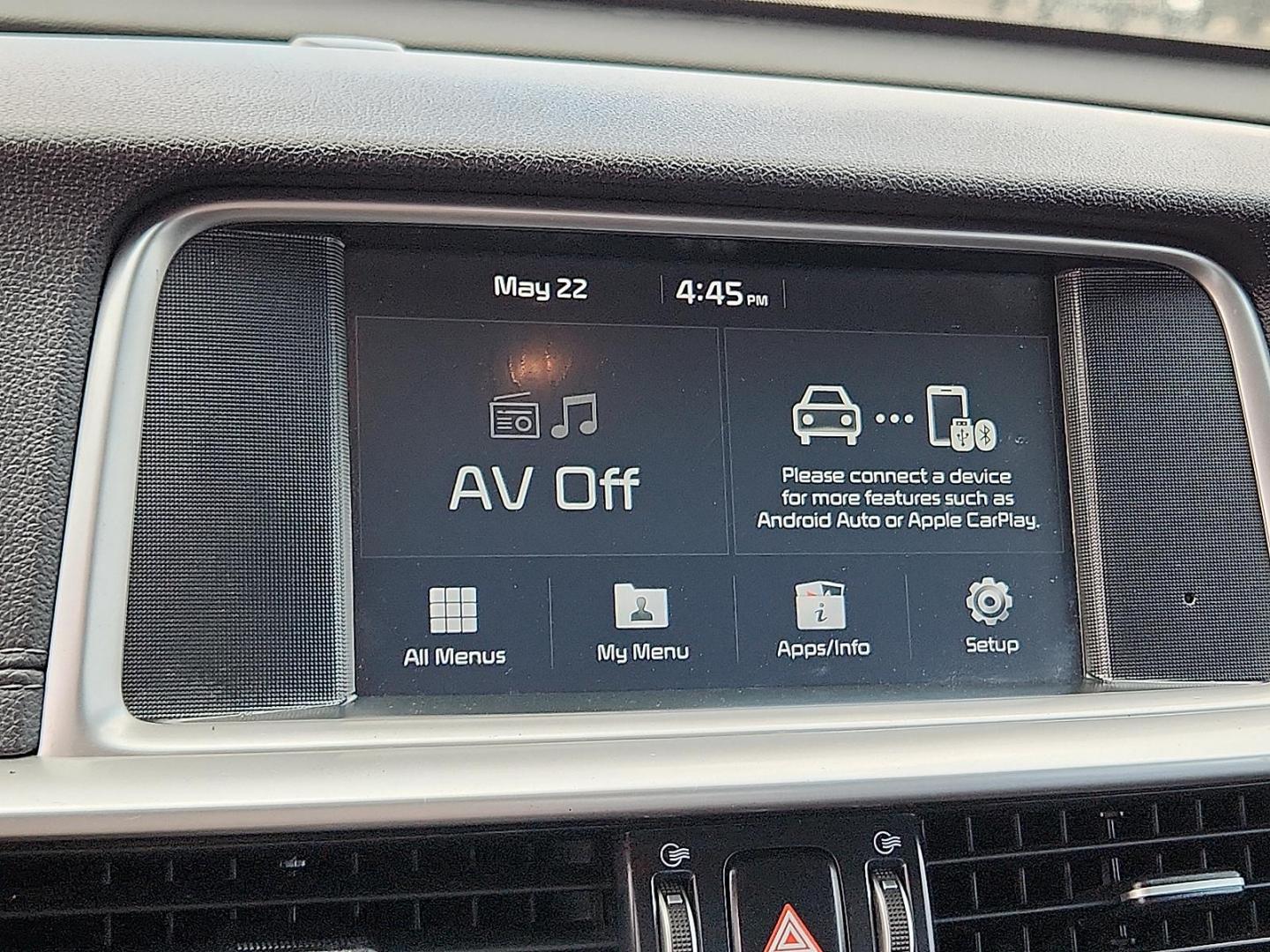 2020 GRAY Kia Optima LX (5XXGT4L30LG) with an Theta II 2.4L I-4 gasoline direct injection, DOHC, D-CVVT variable valve control, regular unleaded, engine with 185HP engine, located at 4110 Avenue Q, Lubbock, 79412, 33.556553, -101.855820 - 05/13/2025 KEY IN ENVELOPE GOD - Photo#8