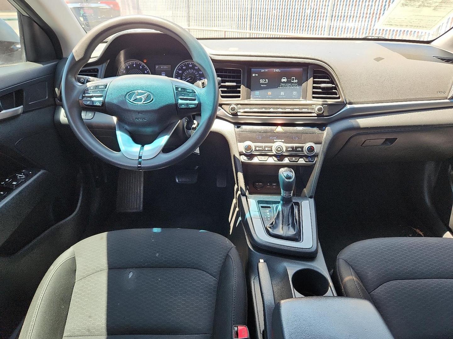 2020 SILVER Hyundai Elantra SEL (5NPD84LF7LH) with an Nu 2L I-4 DOHC, D-CVVT variable valve control, regular unleaded, engine with 147HP engine, located at 4110 Avenue Q, Lubbock, 79412, 33.556553, -101.855820 - 04/05/2025 KEY IN ENVELOPE GOD - Photo#5
