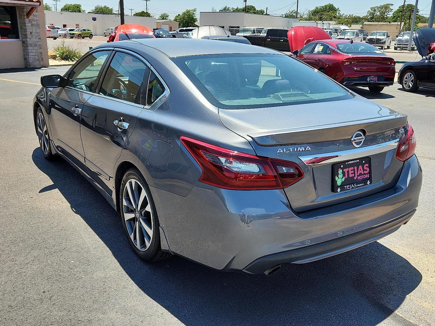 2017 GRAY Nissan Altima 2.5 SR (1N4AL3AP3HC) with an 2.5L I-4 DOHC, variable valve control, regular unleaded, engine with 179HP engine, located at 4110 Avenue Q, Lubbock, 79412, 33.556553, -101.855820 - 06/05/2025 KEY IN ENVELOPE GOD - Photo#2