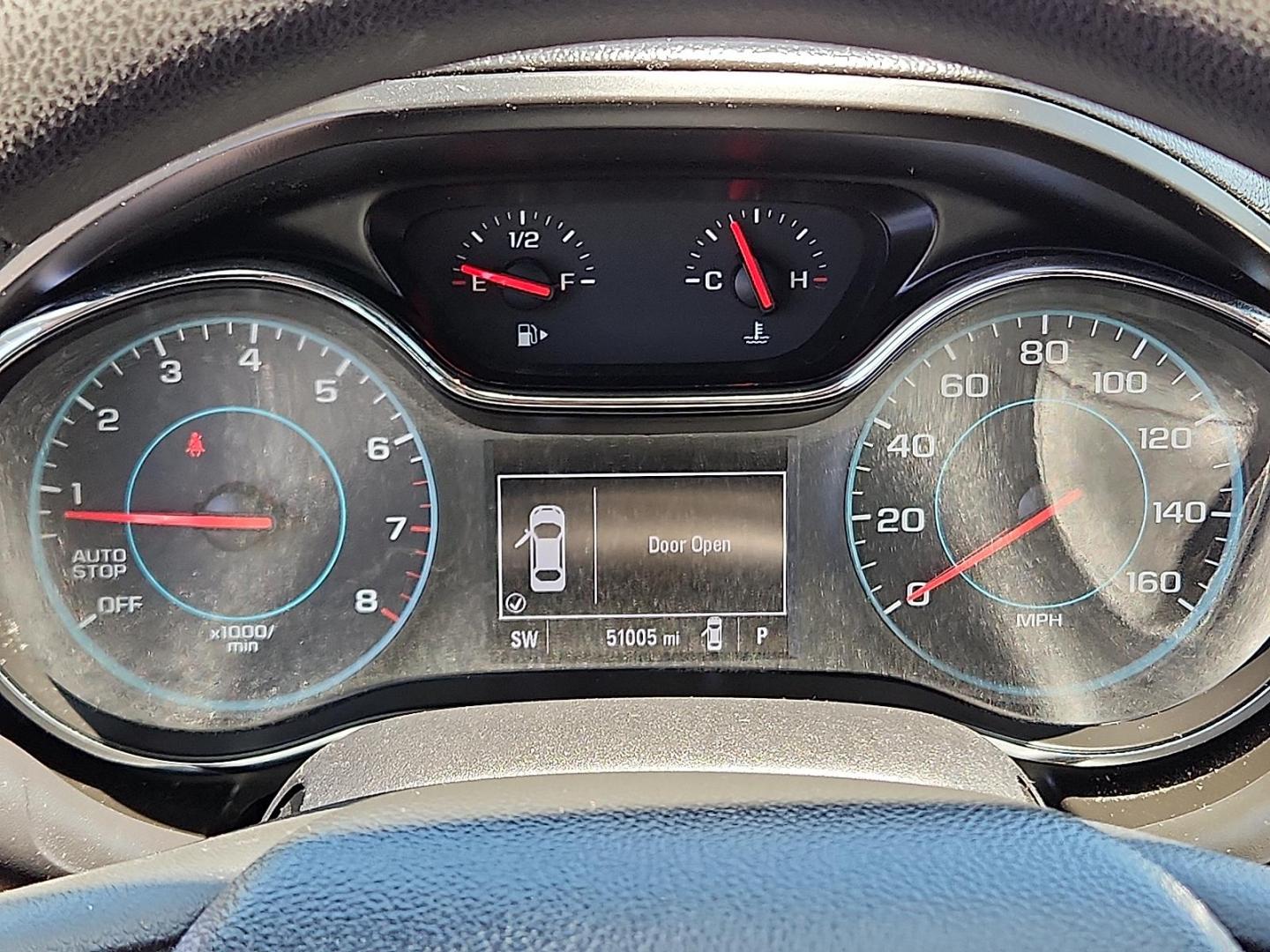 2018 WHITE Chevrolet Cruze LS Auto (1G1BC5SMXJ7) with an 1.4L I-4 gasoline direct injection, DOHC, variable valve control, intercooled turbo, regular unleaded, engine with 153HP engine, located at 4110 Avenue Q, Lubbock, 79412, 33.556553, -101.855820 - 06/07/2025 KEY IN ENVELOPE GOD - Photo#9