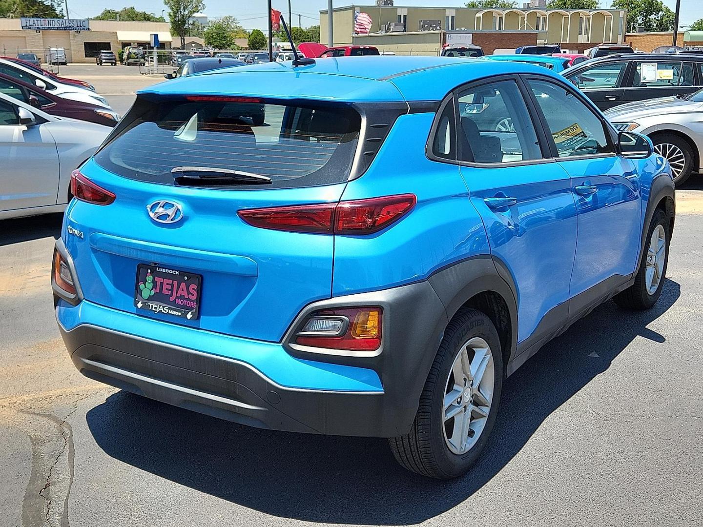 2020 BLUE Hyundai Kona SE (KM8K12AA8LU) with an Nu 2L I-4 DOHC, D-CVVT variable valve control, regular unleaded, engine with 147HP engine, located at 4110 Avenue Q, Lubbock, 79412, 33.556553, -101.855820 - 06/12/2025 KEY IN ENVELOPE GOD - Photo#1