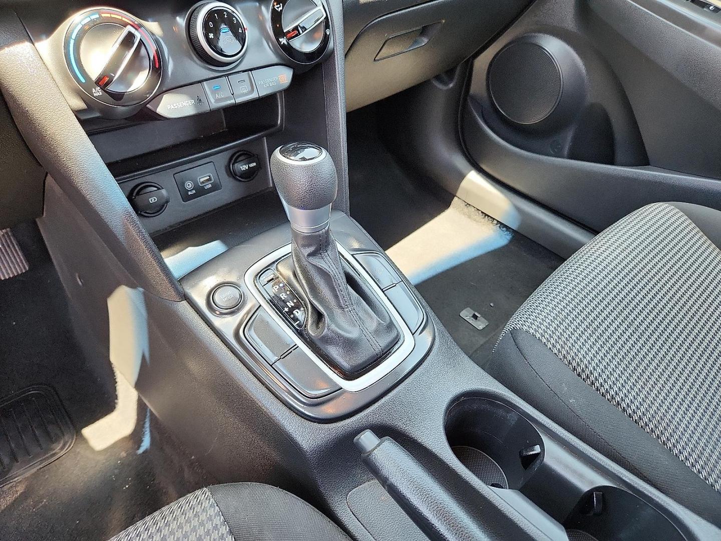 2020 BLUE Hyundai Kona SE (KM8K12AA8LU) with an Nu 2L I-4 DOHC, D-CVVT variable valve control, regular unleaded, engine with 147HP engine, located at 4110 Avenue Q, Lubbock, 79412, 33.556553, -101.855820 - 06/12/2025 KEY IN ENVELOPE GOD - Photo#11