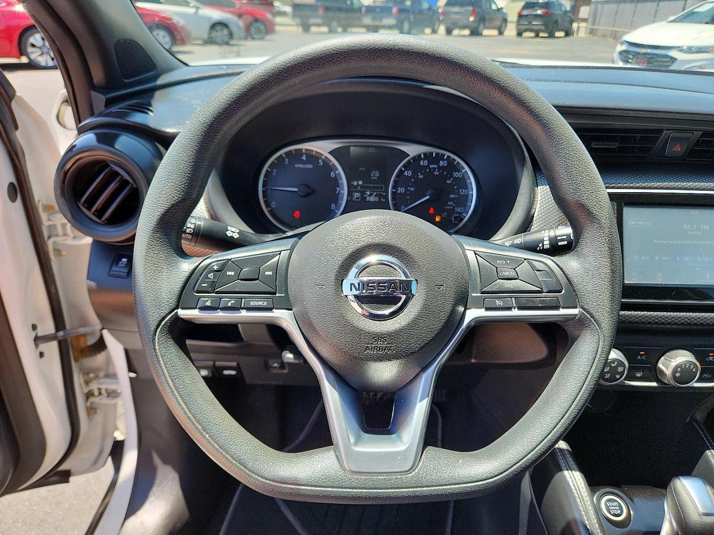 2018 WHITE Nissan Kicks S (3N1CP5CU2JL) with an 1.6L I-4 DOHC, CVTCS variable valve control, regular unleaded, engine with 125HP engine, located at 4110 Avenue Q, Lubbock, 79412, 33.556553, -101.855820 - Photo#10