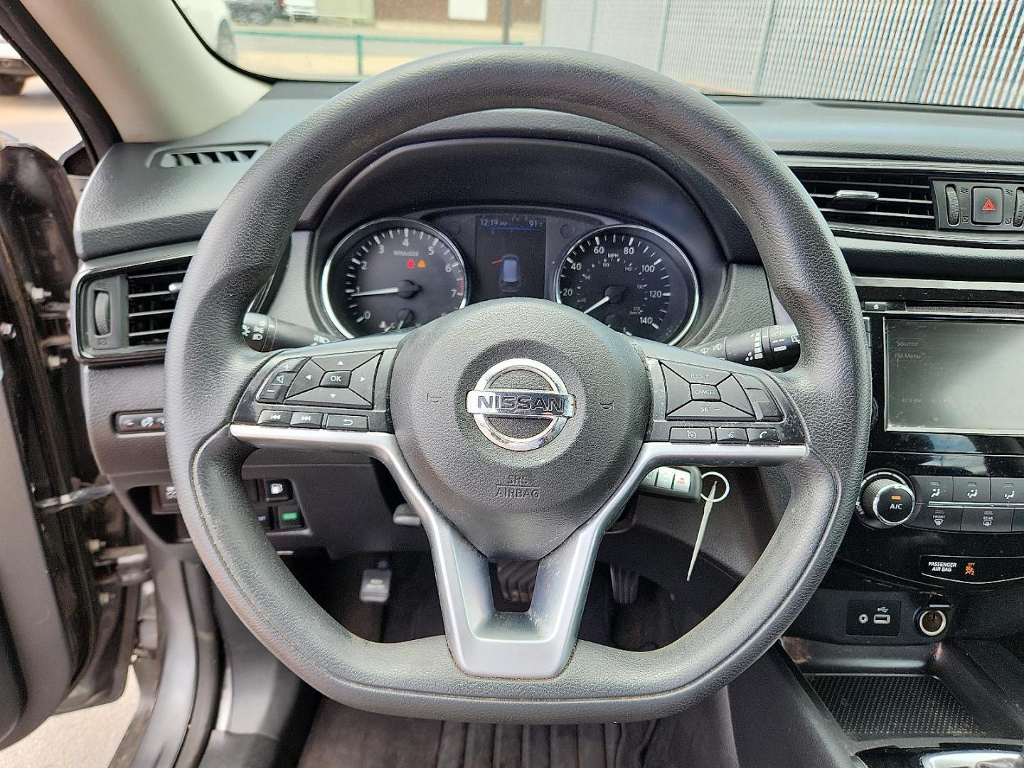 2018 GRAY Nissan Rogue S (5N1AT2MV0JC) with an 2.5L I-4 DOHC, variable valve control, regular unleaded, engine with 170HP engine, located at 4110 Avenue Q, Lubbock, 79412, 33.556553, -101.855820 - 06/21/2025 KEY IN ENVELOPE GOD - Photo#10