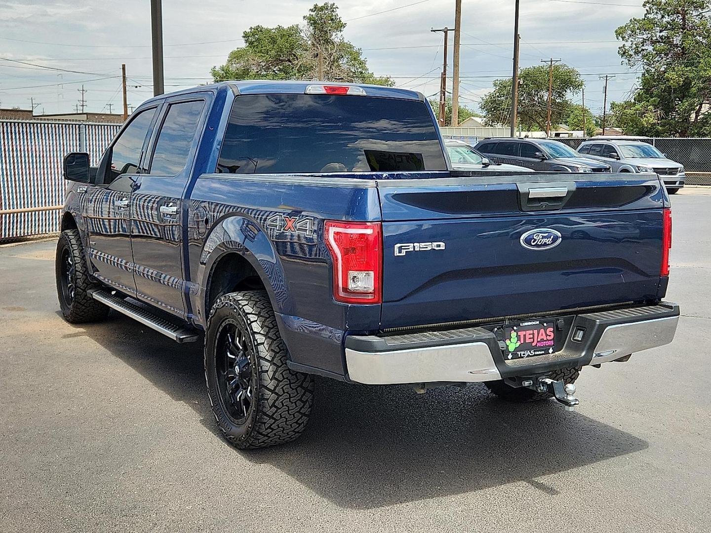 2015 BLUE Ford F-150 XLT (1FTEW1EP4FK) with an EcoBoost 2.7L V-6 gasoline direct injection, DOHC, Ti-VCT variable valve control, twin turbo, regular unleaded, engine with 325HP engine, located at 4110 Avenue Q, Lubbock, 79412, 33.556553, -101.855820 - 06/28/2025 KEY IN ENVELOPE GOD - Photo#2