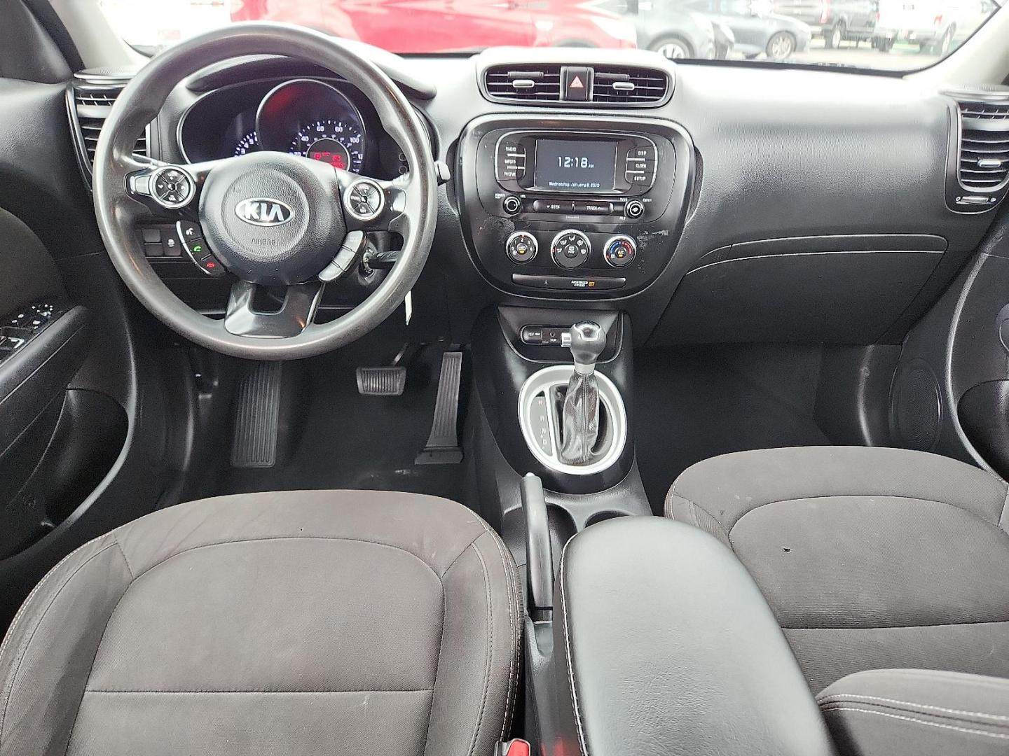 2019 RED Kia Soul (KNDJN2A27K7) with an Gamma 1.6L I-4 gasoline direct injection, DOHC, D-CVVT variable valve control, regular unleaded, engine with 130HP engine, located at 4110 Avenue Q, Lubbock, 79412, 33.556553, -101.855820 - Photo#5