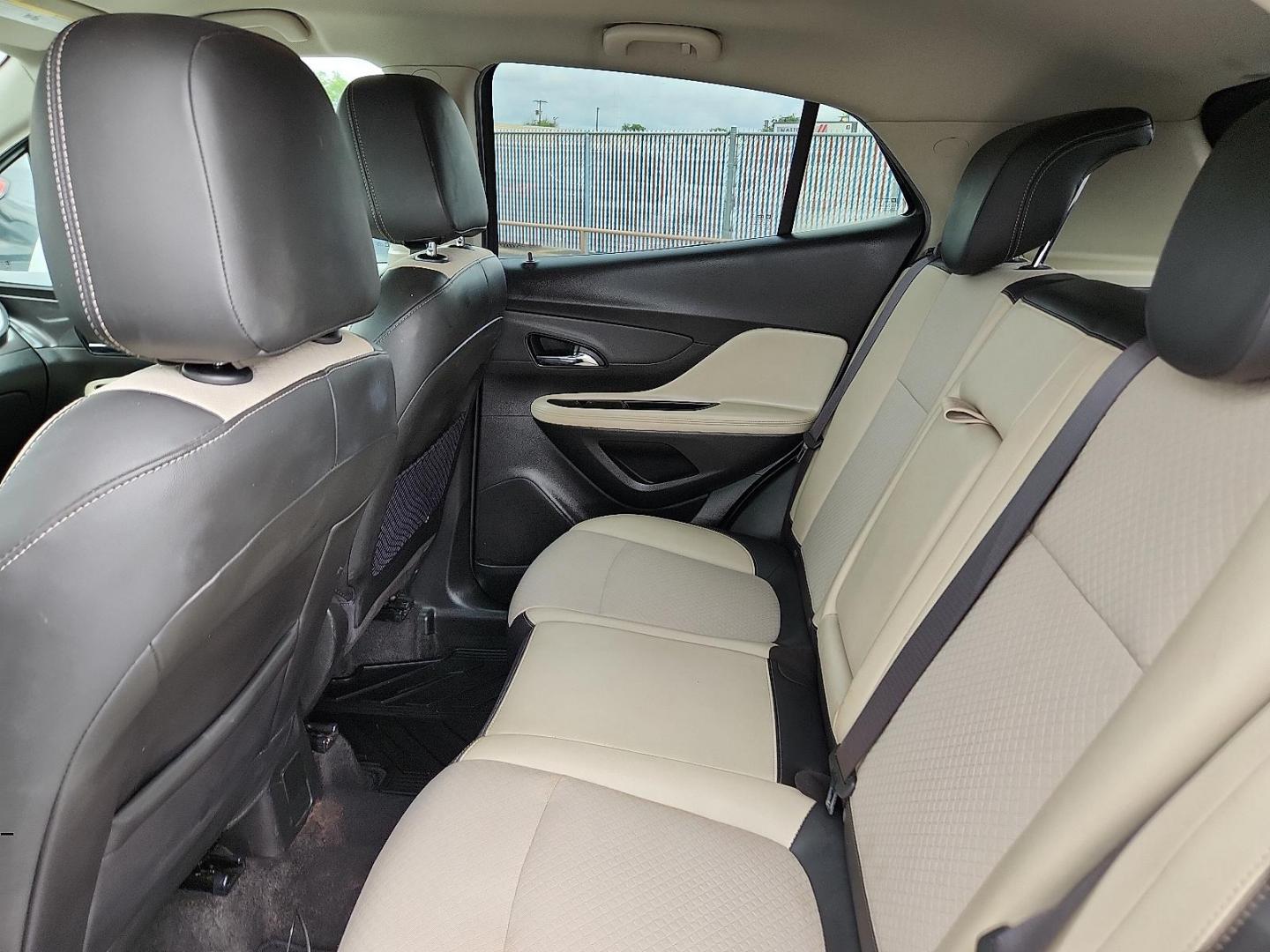 2018 WHITE Buick Encore Preferred (KL4CJESB3JB) with an ECOTEC 1.4L I-4 DOHC, VVT variable valve control, intercooled turbo, regular unleaded, engine with 138HP engine, located at 4110 Avenue Q, Lubbock, 79412, 33.556553, -101.855820 - Photo#4