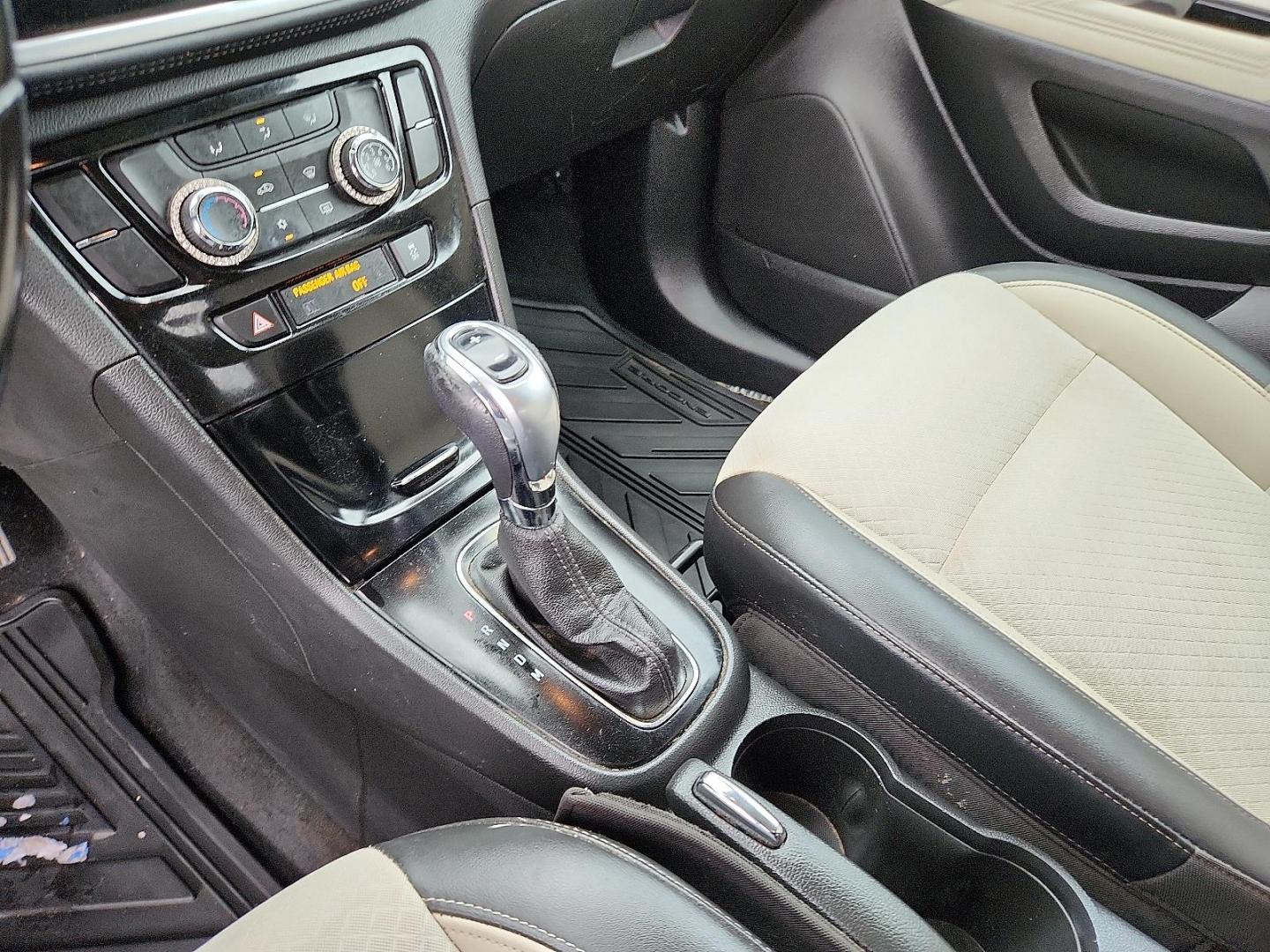 2018 WHITE Buick Encore Preferred (KL4CJESB3JB) with an ECOTEC 1.4L I-4 DOHC, VVT variable valve control, intercooled turbo, regular unleaded, engine with 138HP engine, located at 4110 Avenue Q, Lubbock, 79412, 33.556553, -101.855820 - Photo#11