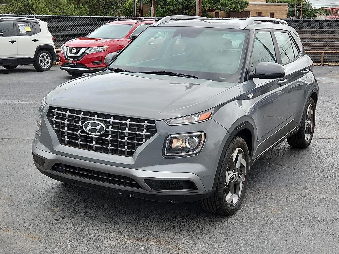 2021 Galactic Gray - R3G /Black - NNB Hyundai Venue SEL (KMHRC8A35MU) with an Smartstream 1.6L I-4 DOHC, CVVT variable valve control, regular unleaded, engine with 121HP engine, located at 4110 Avenue Q, Lubbock, 79412, 33.556553, -101.855820 - Photo#1