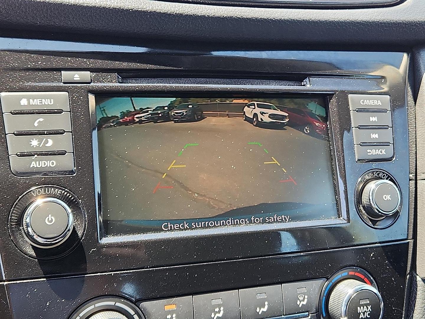 2019 BLACK Nissan Rogue S (5N1AT2MT2KC) with an 2.5L I-4 DOHC, variable valve control, regular unleaded, engine with 170HP engine, located at 4110 Avenue Q, Lubbock, 79412, 33.556553, -101.855820 - 07/05/2025 KEY IN ENVELOPE GOD - Photo#7