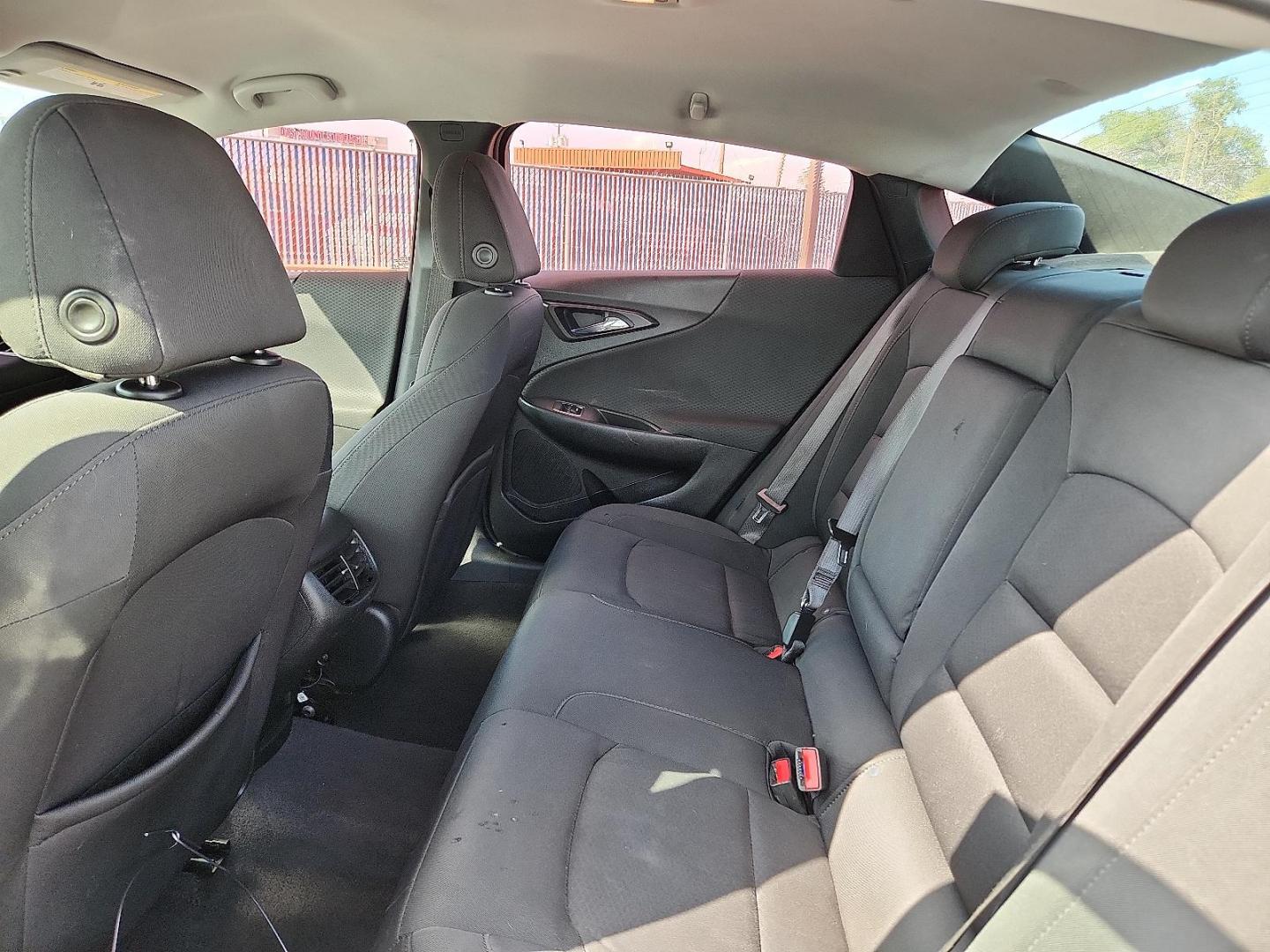2020 WHITE Chevrolet Malibu FWD LT (1G1ZD5ST5LF) with an ECOTEC 1.5L I-4 gasoline direct injection, DOHC, VVT variable valve control, intercooled turbo, regular unleaded, engine with 160HP engine, located at 4110 Avenue Q, Lubbock, 79412, 33.556553, -101.855820 - 07/12/2025 KEY IN ENVELOPE GOD - Photo#4