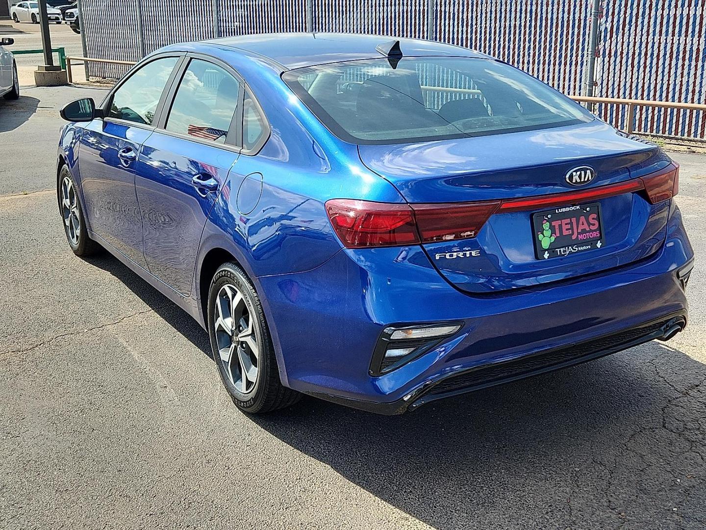 2019 BLUE Kia Forte LXS (3KPF24AD0KE) with an 2L I-4 DOHC, D-CVVT variable valve control, regular unleaded, engine with 147HP engine, located at 4110 Avenue Q, Lubbock, 79412, 33.556553, -101.855820 - 07/12/2025 KEY IN ENVELOPE GOD - Photo#2