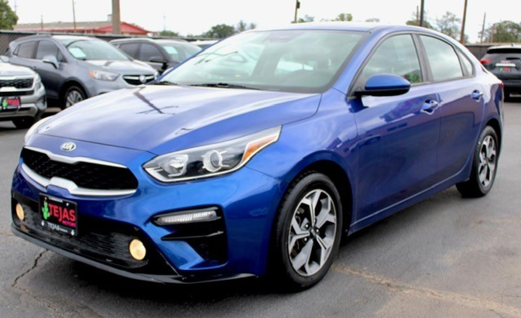 2019 BLUE Kia Forte LXS (3KPF24AD0KE) with an 2L I-4 DOHC, D-CVVT variable valve control, regular unleaded, engine with 147HP engine, located at 4110 Avenue Q, Lubbock, 79412, 33.556553, -101.855820 - 07/12/2025 KEY IN ENVELOPE GOD- Photo#1