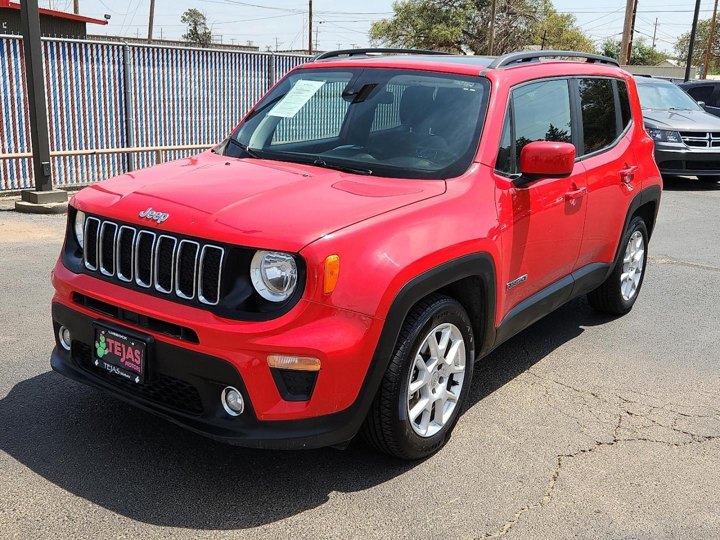 2021 Colorado Red Clearcoat - PRX /Black - X9 Jeep Renegade Latitude FWD (ZACNJCBB3MP) with an Tigershark MultiAir 2.4L I-4 variable valve control, regular unleaded, engine with 180HP engine, located at 4110 Avenue Q, Lubbock, 79412, 33.556553, -101.855820 - Photo#4