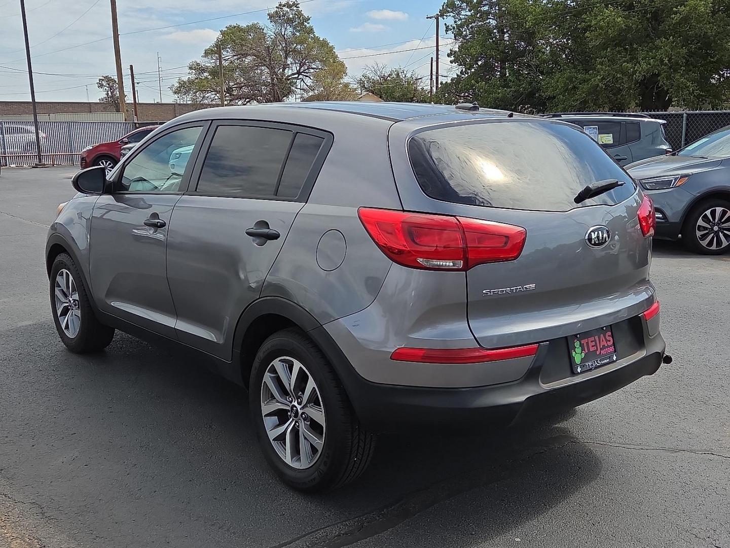 2016 Mineral Silver - E6S /Black - WK Kia Sportage LX (KNDPB3AC2G7) with an Theta II 2.4L I-4 gasoline direct injection, DOHC, D-CVVT variable valve control, regular unleaded, engine with 182HP engine, located at 4110 Avenue Q, Lubbock, 79412, 33.556553, -101.855820 - 07/23/2025 KEY IN ENVELOPE GOD - Photo#3