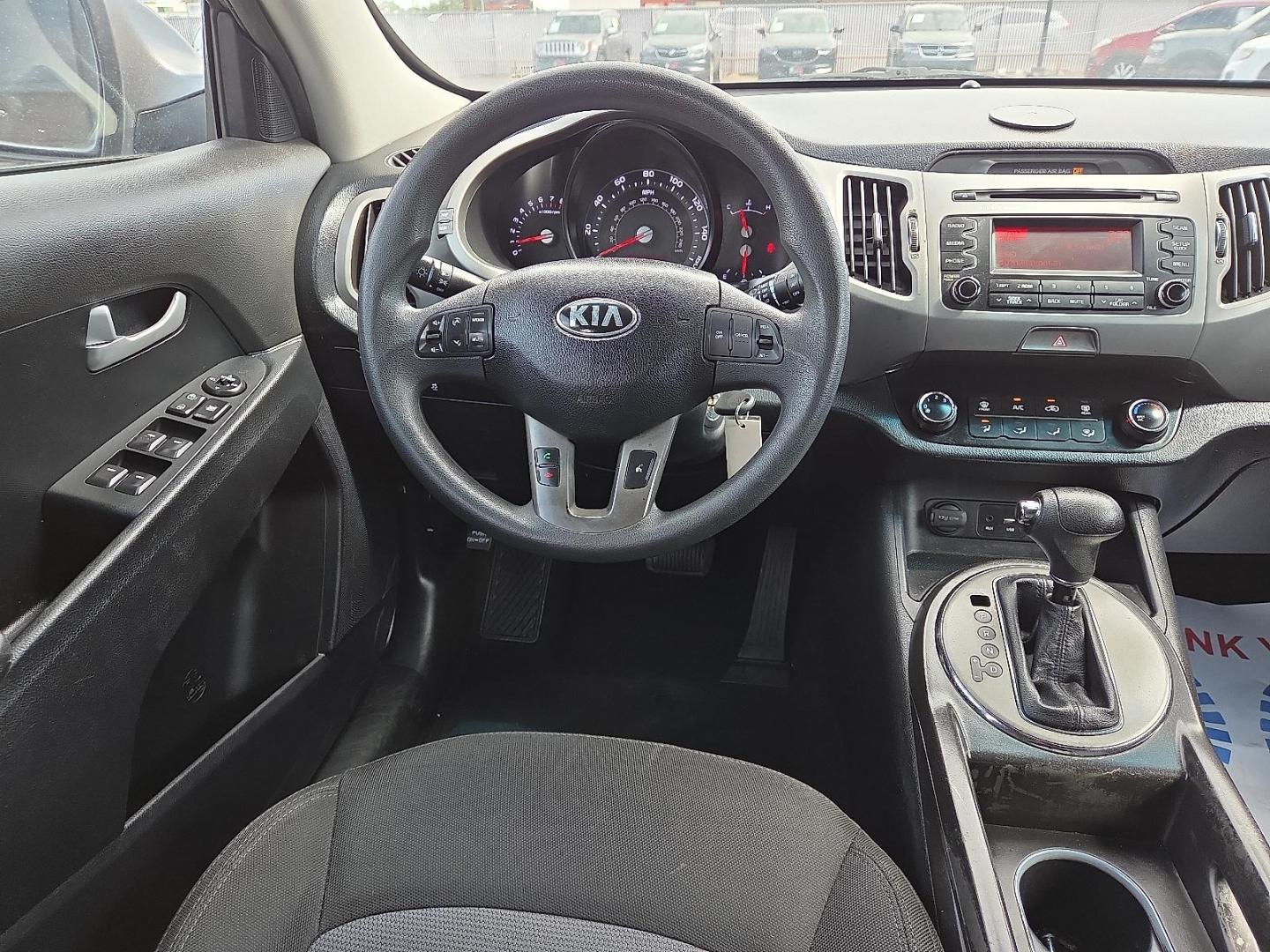 2016 Mineral Silver - E6S /Black - WK Kia Sportage LX (KNDPB3AC2G7) with an Theta II 2.4L I-4 gasoline direct injection, DOHC, D-CVVT variable valve control, regular unleaded, engine with 182HP engine, located at 4110 Avenue Q, Lubbock, 79412, 33.556553, -101.855820 - 07/23/2025 KEY IN ENVELOPE GOD - Photo#8