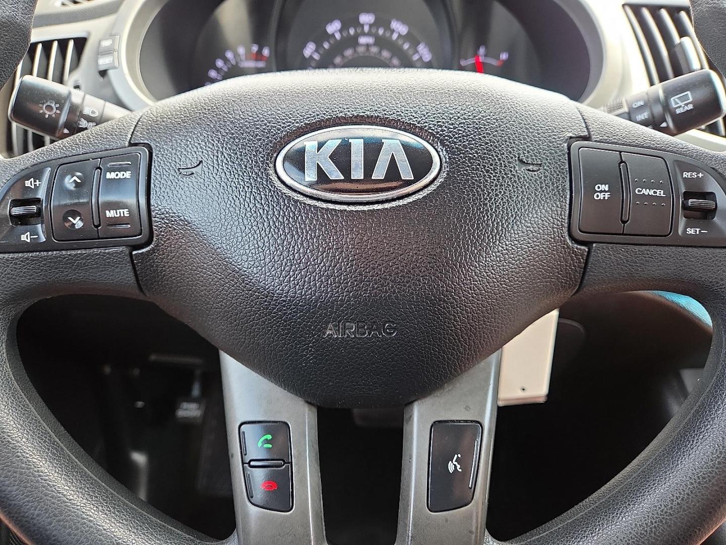 2016 Mineral Silver - E6S /Black - WK Kia Sportage LX (KNDPB3AC2G7) with an Theta II 2.4L I-4 gasoline direct injection, DOHC, D-CVVT variable valve control, regular unleaded, engine with 182HP engine, located at 4110 Avenue Q, Lubbock, 79412, 33.556553, -101.855820 - 07/23/2025 KEY IN ENVELOPE GOD - Photo#11