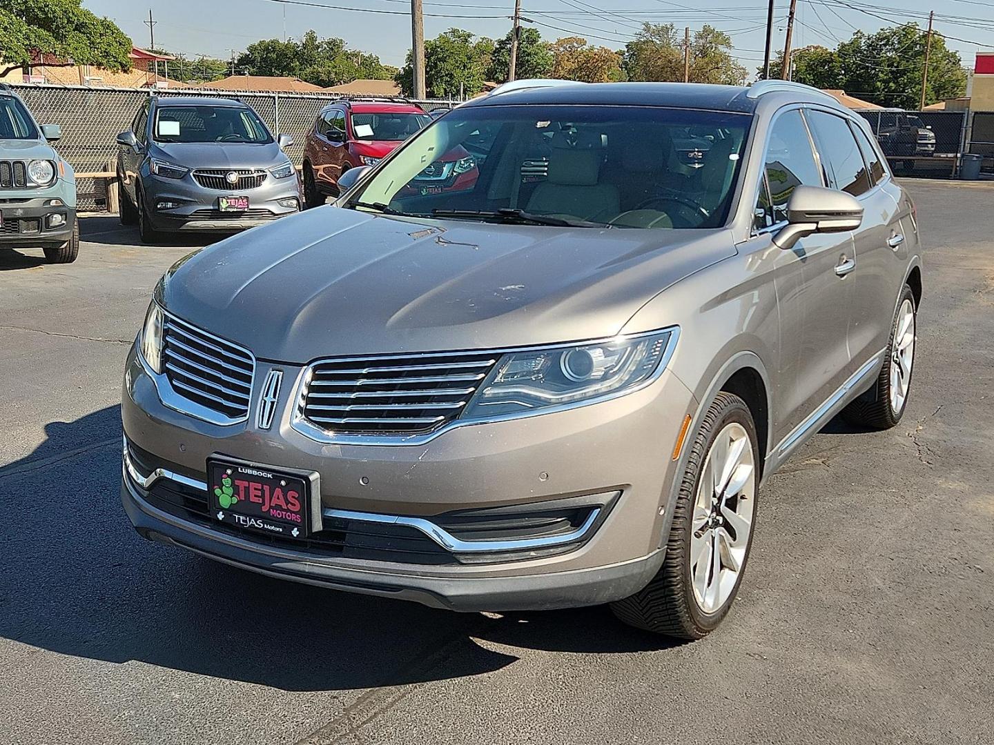 2017 GRAY Lincoln MKX Reserve (2LMPJ6LR6HB) with an 3.7L V-6 DOHC, variable valve control, regular unleaded, engine with 303HP engine, located at 4110 Avenue Q, Lubbock, 79412, 33.556553, -101.855820 - 08/08/2025 KEY IN ENVELOPE GOD - Photo#3