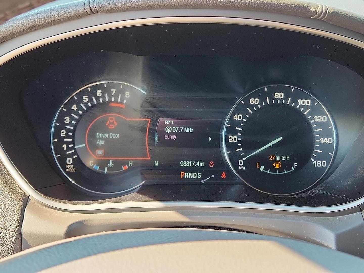 2017 GRAY Lincoln MKX Reserve (2LMPJ6LR6HB) with an 3.7L V-6 DOHC, variable valve control, regular unleaded, engine with 303HP engine, located at 4110 Avenue Q, Lubbock, 79412, 33.556553, -101.855820 - 08/08/2025 KEY IN ENVELOPE GOD - Photo#9