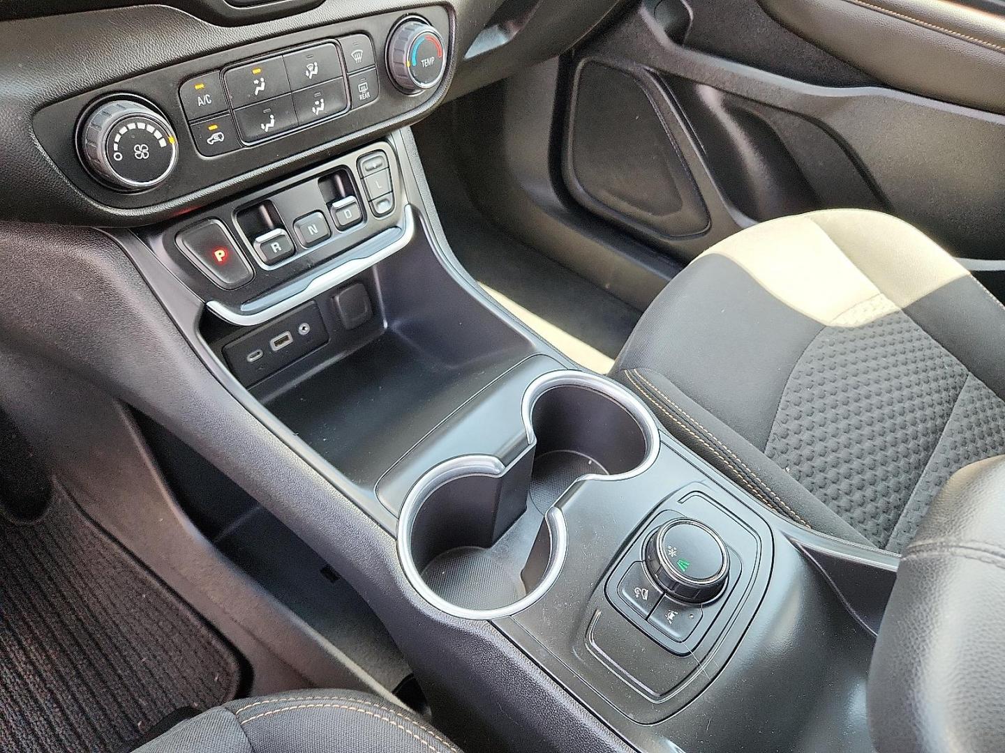 2021 GRAY GMC Terrain FWD SLE (3GKALMEV4ML) with an 1.5L I-4 gasoline direct injection, DOHC, VVT variable valve control, intercooled turbo, regular unleaded, engine with 170HP engine, located at 4110 Avenue Q, Lubbock, 79412, 33.556553, -101.855820 - 08/08/2025 KEY IN ENVELOPE GOD - Photo#11