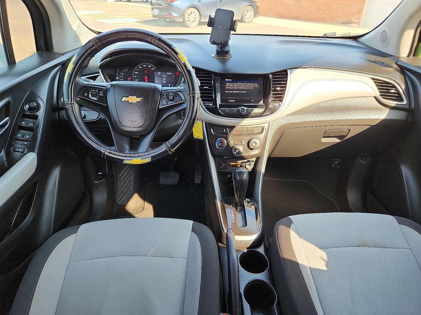 2020 WHITE Chevrolet Trax FWD LS (KL7CJKSB8LB) with an ECOTEC 1.4L I-4 DOHC, variable valve control, intercooled turbo, regular unleaded, engine with 138HP engine, located at 4110 Avenue Q, Lubbock, 79412, 33.556553, -101.855820 - 08/08/2025 KEY IN ENVELOPE GOD - Photo#5