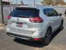 2018 SILVER Nissan Rogue SL (JN8AT2MT5JW) with an 2.5L I-4 DOHC, variable valve control, regular unleaded, engine with 170HP engine, located at 4110 Avenue Q, Lubbock, 79412, 33.556553, -101.855820 - Photo#1