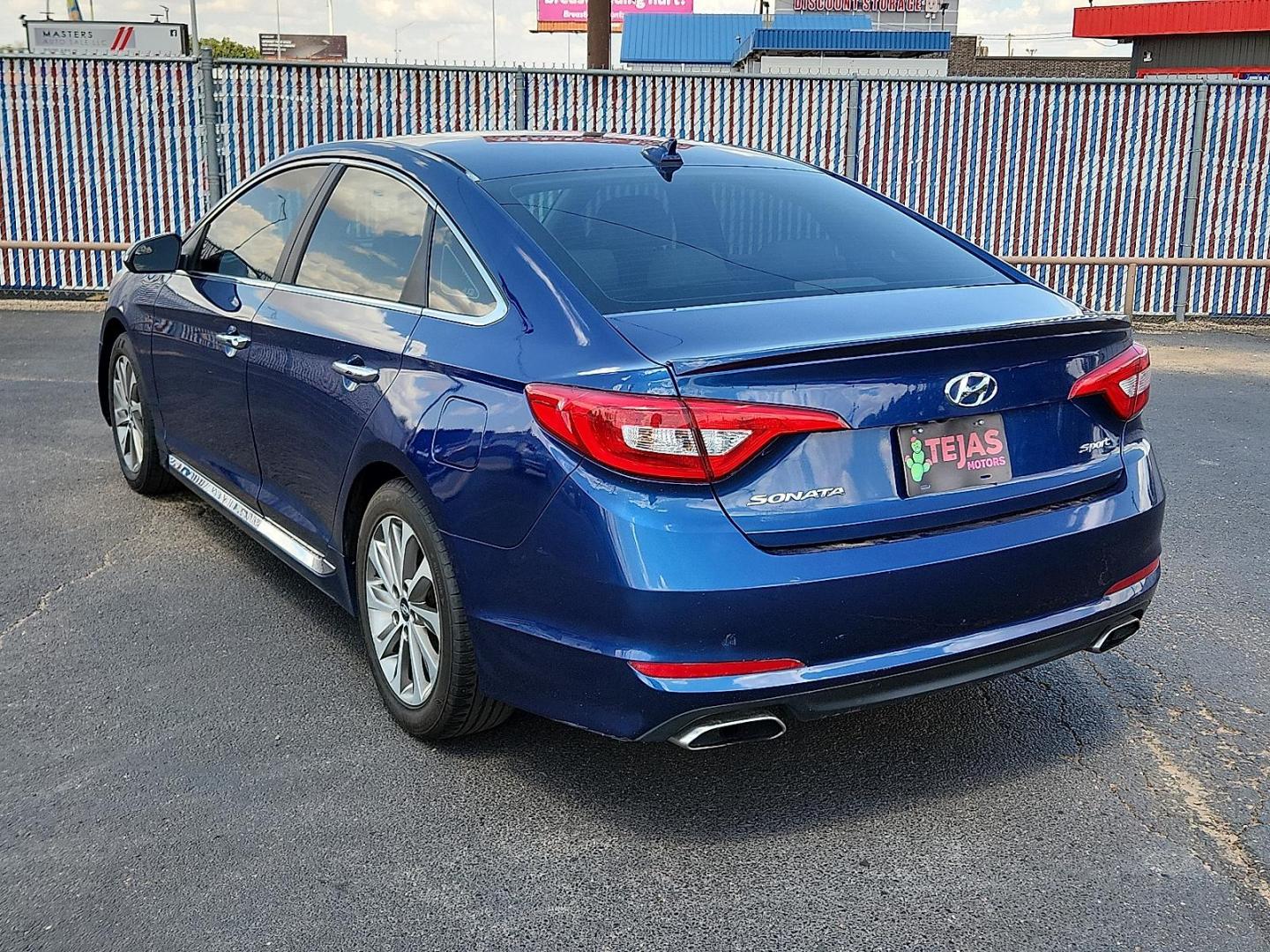 2016 BLUE Hyundai Sonata Sport (5NPE34AF0GH) with an 2.4L I-4 gasoline direct injection, DOHC, variable valve control, regular unleaded, engine with 185HP engine, located at 4110 Avenue Q, Lubbock, 79412, 33.556553, -101.855820 - 08/16/2025 KEY INENVELOPE GOD - Photo#2