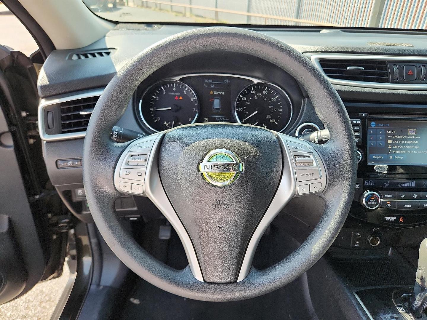 2015 GREEN Nissan Rogue SV (5N1AT2MT5FC) with an 2.5L I-4 DOHC, variable valve control, regular unleaded, engine with 170HP engine, located at 4110 Avenue Q, Lubbock, 79412, 33.556553, -101.855820 - 08/16/2025 KEY IN ENVELOPE GOD - Photo#10