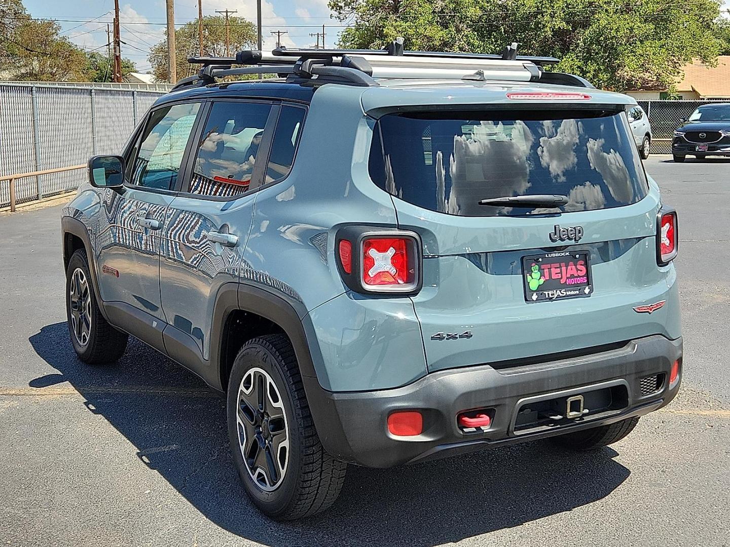 2016 GRAY Jeep Renegade Trailhawk (ZACCJBCT2GP) with an Tigershark MultiAir 2.4L I-4 variable valve control, regular unleaded, engine with 180HP engine, located at 4110 Avenue Q, Lubbock, 79412, 33.556553, -101.855820 - Photo#2