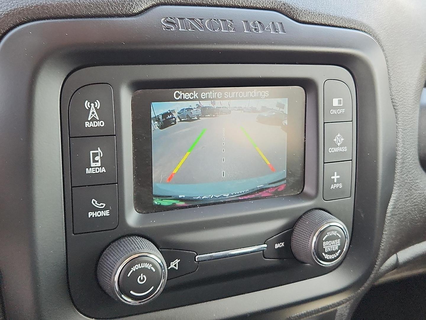 2016 GRAY Jeep Renegade Trailhawk (ZACCJBCT2GP) with an Tigershark MultiAir 2.4L I-4 variable valve control, regular unleaded, engine with 180HP engine, located at 4110 Avenue Q, Lubbock, 79412, 33.556553, -101.855820 - Photo#7