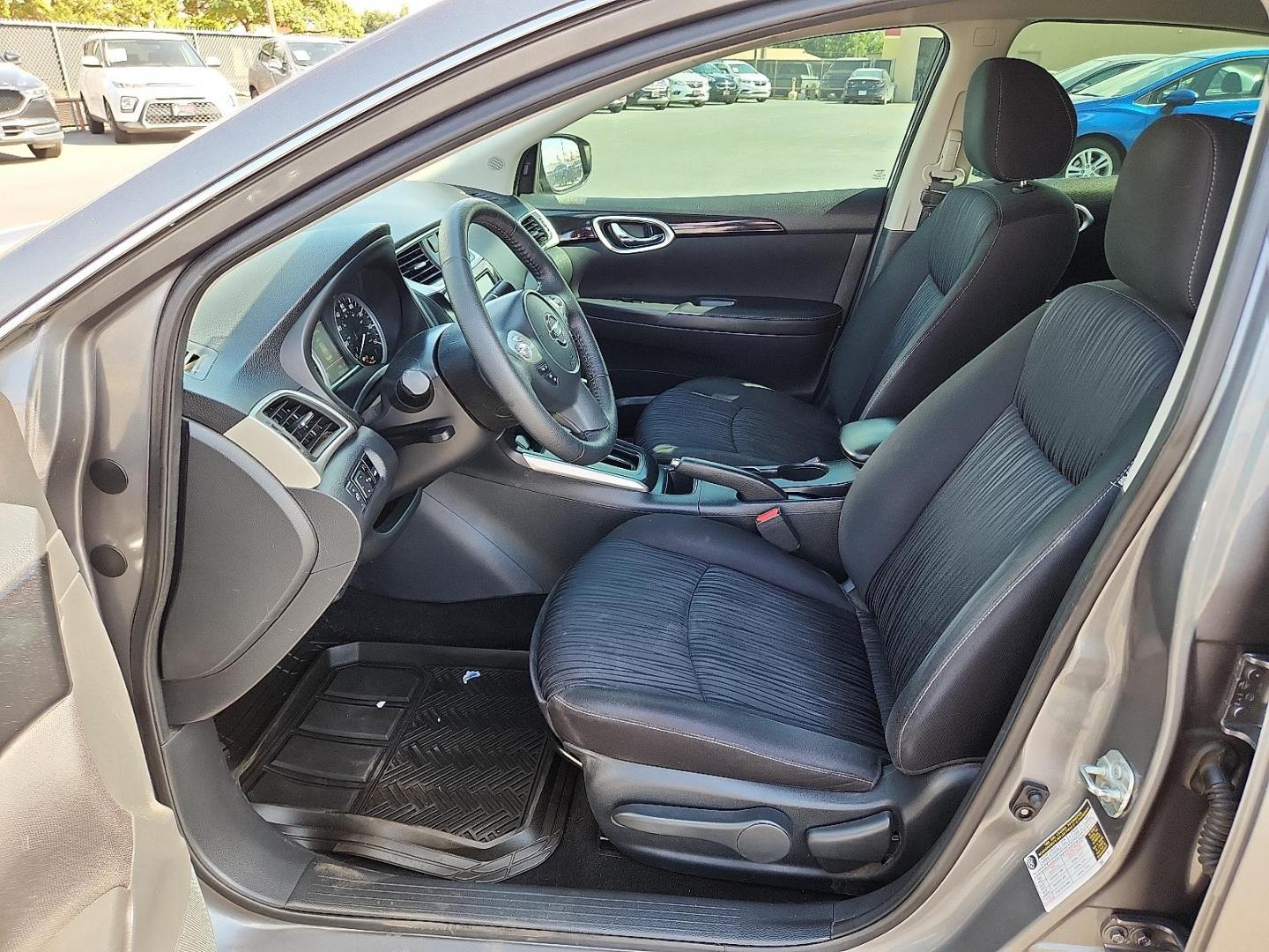 2019 Gun Metallic - KAD /Charcoal - G Nissan Sentra SV (3N1AB7AP4KY) with an 1.8L I-4 DOHC, variable valve control, regular unleaded, engine with 124HP engine, located at 4110 Avenue Q, Lubbock, 79412, 33.556553, -101.855820 - Photo#6