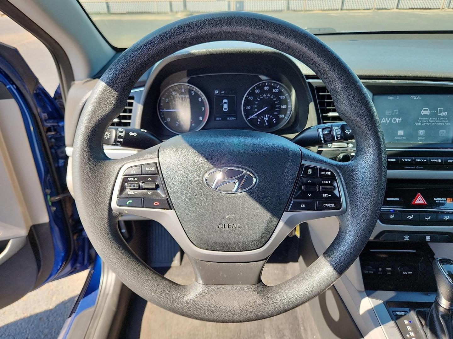 2018 BLUE Hyundai Elantra SEL (5NPD84LF5JH) with an Nu 2L I-4 DOHC, D-CVVT variable valve control, regular unleaded, engine with 147HP engine, located at 4110 Avenue Q, Lubbock, 79412, 33.556553, -101.855820 - Photo#10