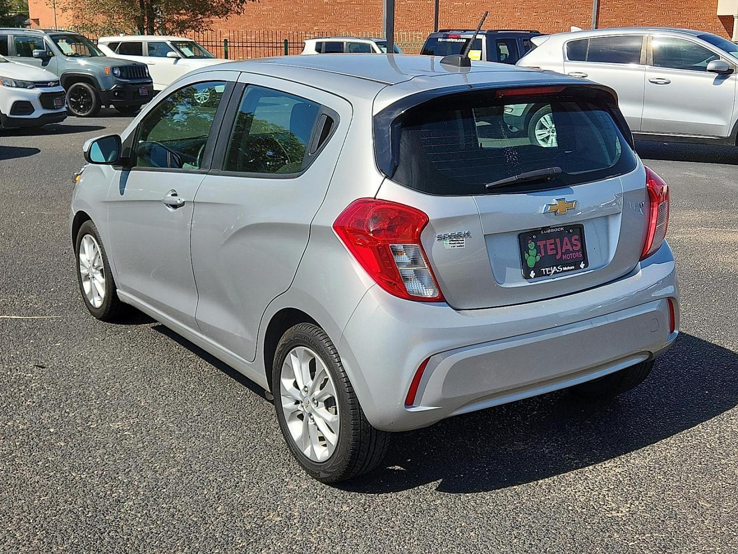 2020 SILVER Chevrolet Spark FWD 1LT Automatic (KL8CD6SA8LC) with an 1.4L I-4 DOHC, variable valve control, regular unleaded, engine with 98HP engine, located at 4110 Avenue Q, Lubbock, 79412, 33.556553, -101.855820 - 09/02/2025 KEY IN ENVELOPE GOD - Photo#2
