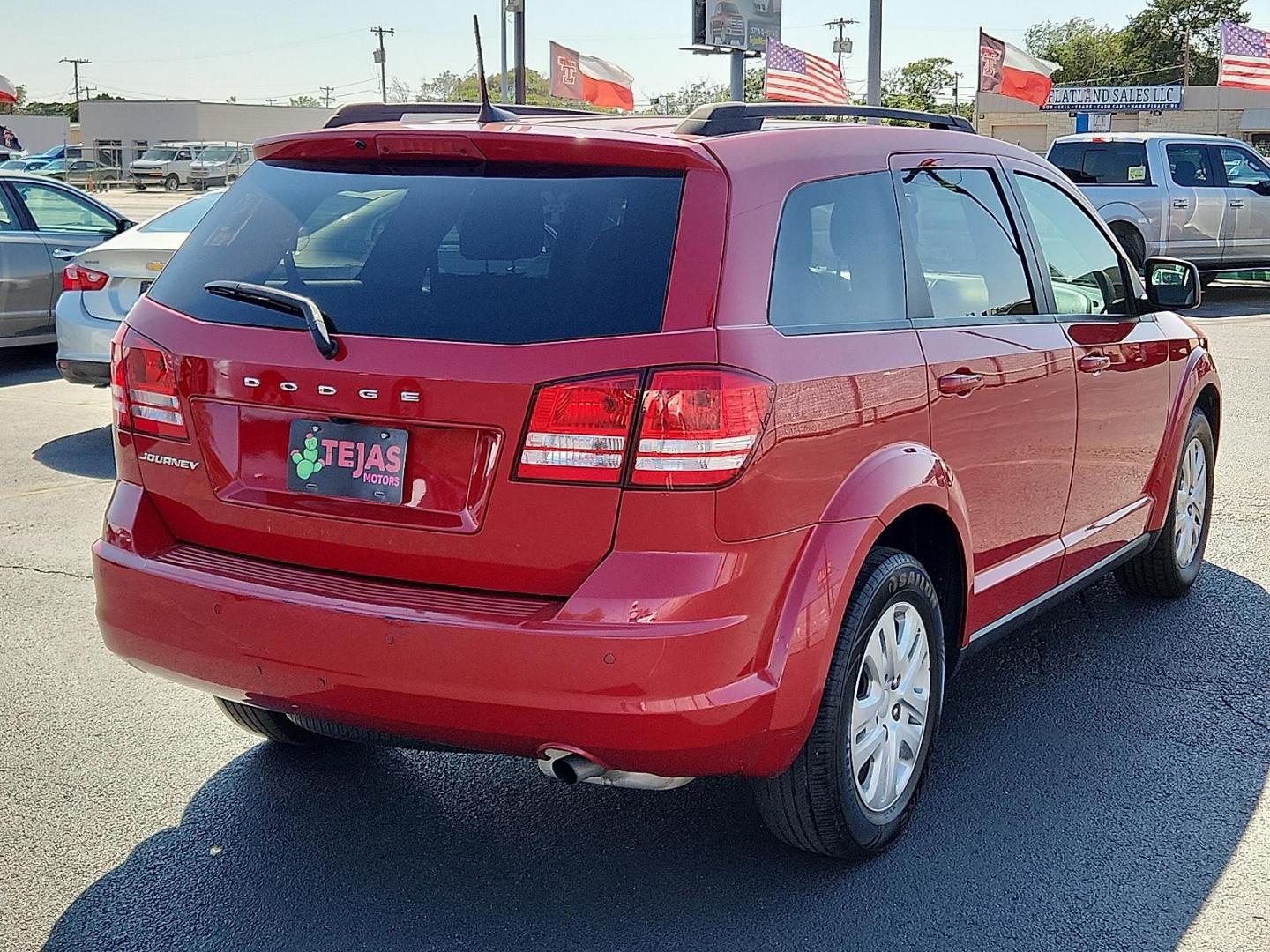 2020 RED Dodge Journey SE Value (3C4PDCAB4LT) with an Tigershark MultiAir 2.4L I-4 DOHC, VVT variable valve control, regular unleaded, engine with 173HP engine, located at 4110 Avenue Q, Lubbock, 79412, 33.556553, -101.855820 - 09/05/2025 KEY IN ENVELOPE GOD - Photo#1