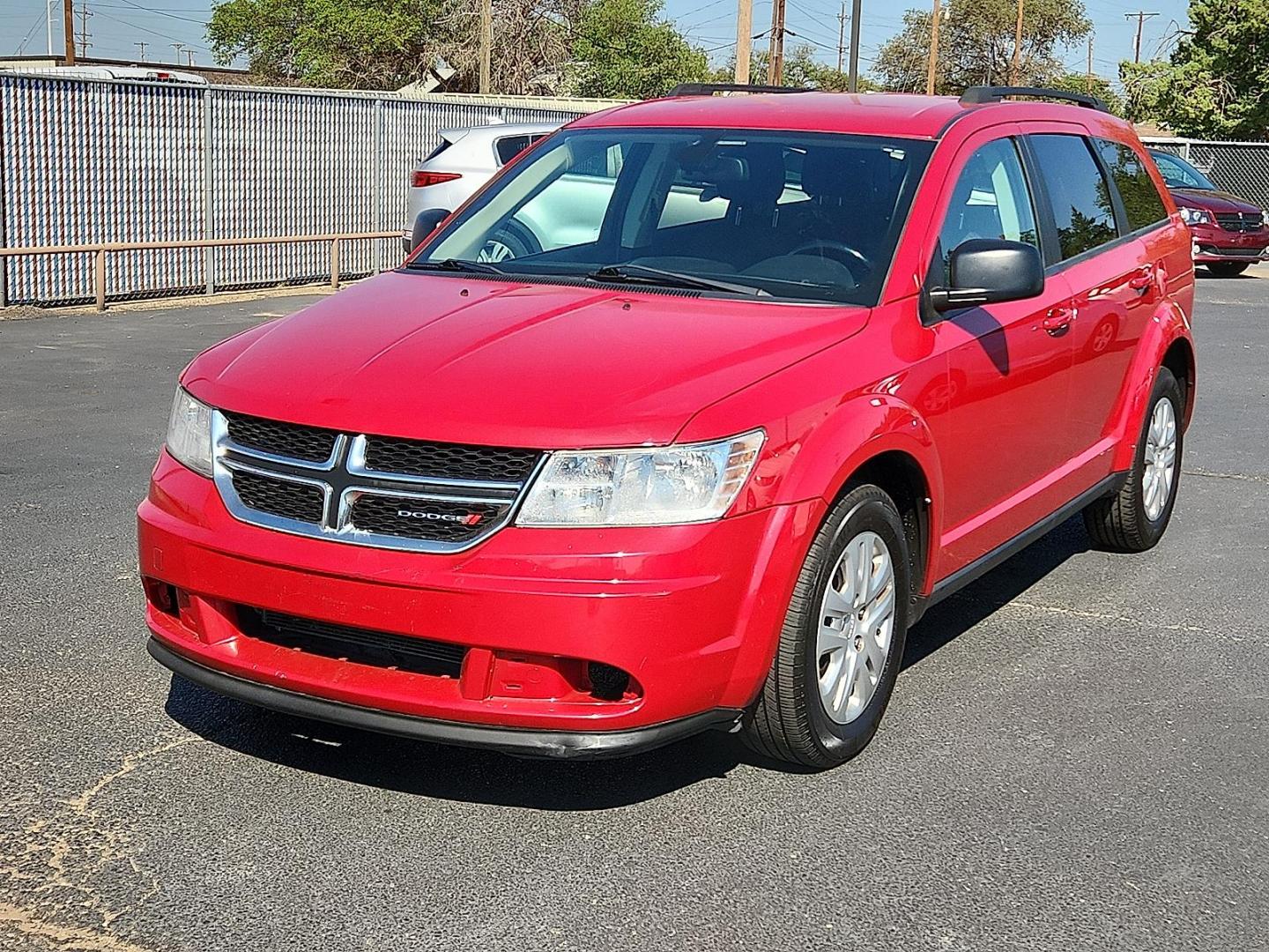 2020 RED Dodge Journey SE Value (3C4PDCAB4LT) with an Tigershark MultiAir 2.4L I-4 DOHC, VVT variable valve control, regular unleaded, engine with 173HP engine, located at 4110 Avenue Q, Lubbock, 79412, 33.556553, -101.855820 - 09/05/2025 KEY IN ENVELOPE GOD - Photo#3