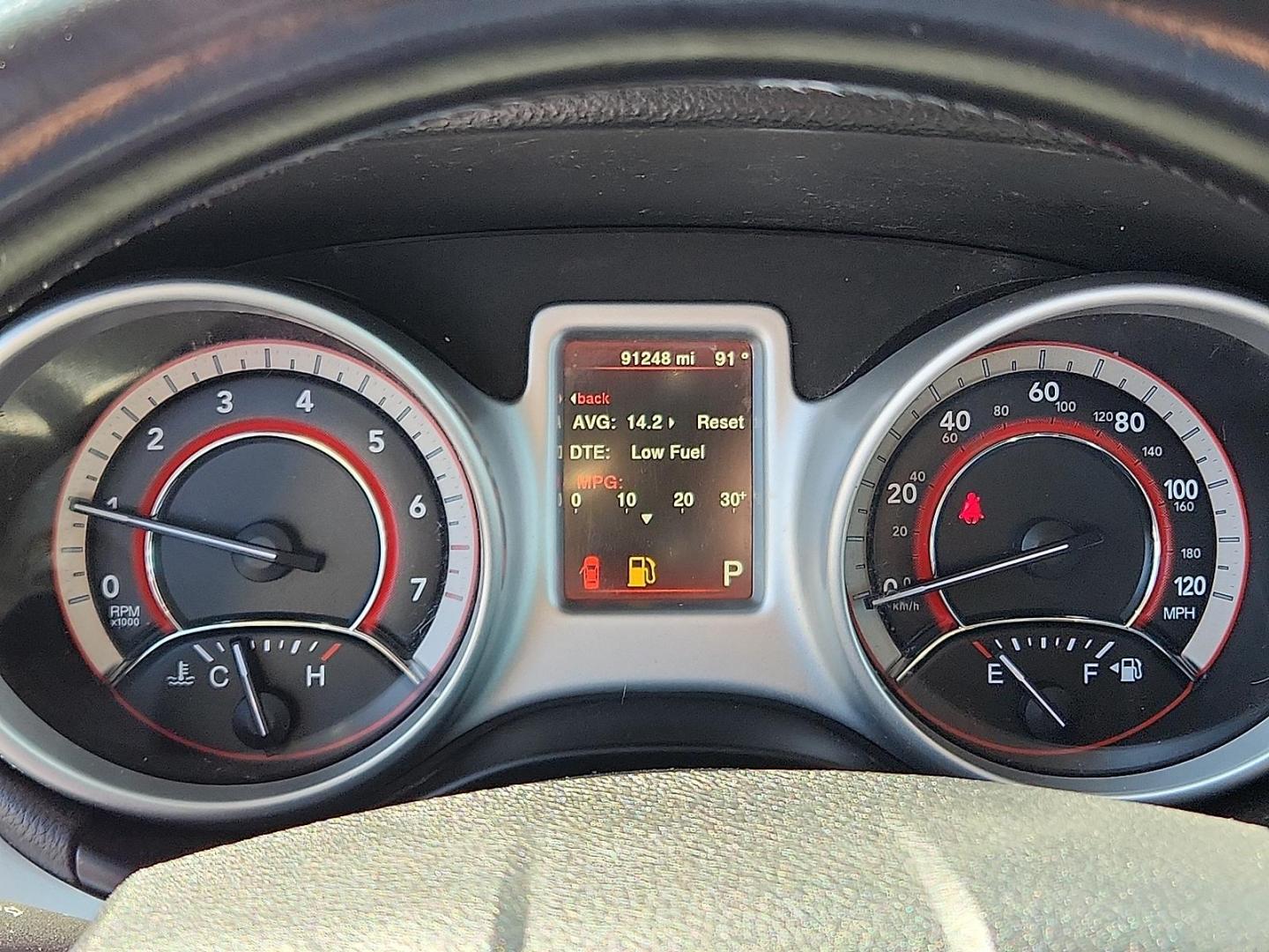 2020 RED Dodge Journey SE Value (3C4PDCAB4LT) with an Tigershark MultiAir 2.4L I-4 DOHC, VVT variable valve control, regular unleaded, engine with 173HP engine, located at 4110 Avenue Q, Lubbock, 79412, 33.556553, -101.855820 - 09/05/2025 KEY IN ENVELOPE GOD - Photo#9