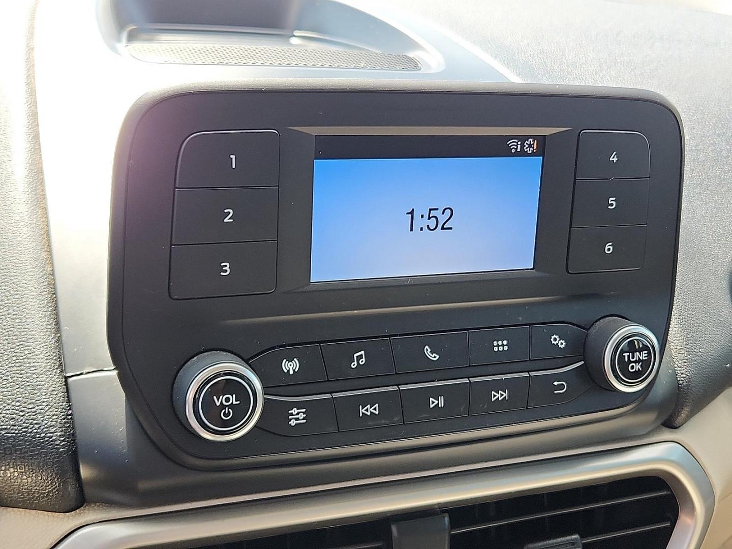 2018 SILVER Ford EcoSport S (MAJ3P1RE2JC) with an EcoBoost 1L I-3 gasoline direct injection, DOHC, variable valve control, intercooled turbo, regular unleaded, engine with 123HP engine, located at 4110 Avenue Q, Lubbock, 79412, 33.556553, -101.855820 - 09/12/2025 KEY IN ENVELOPE GOD - Photo#8