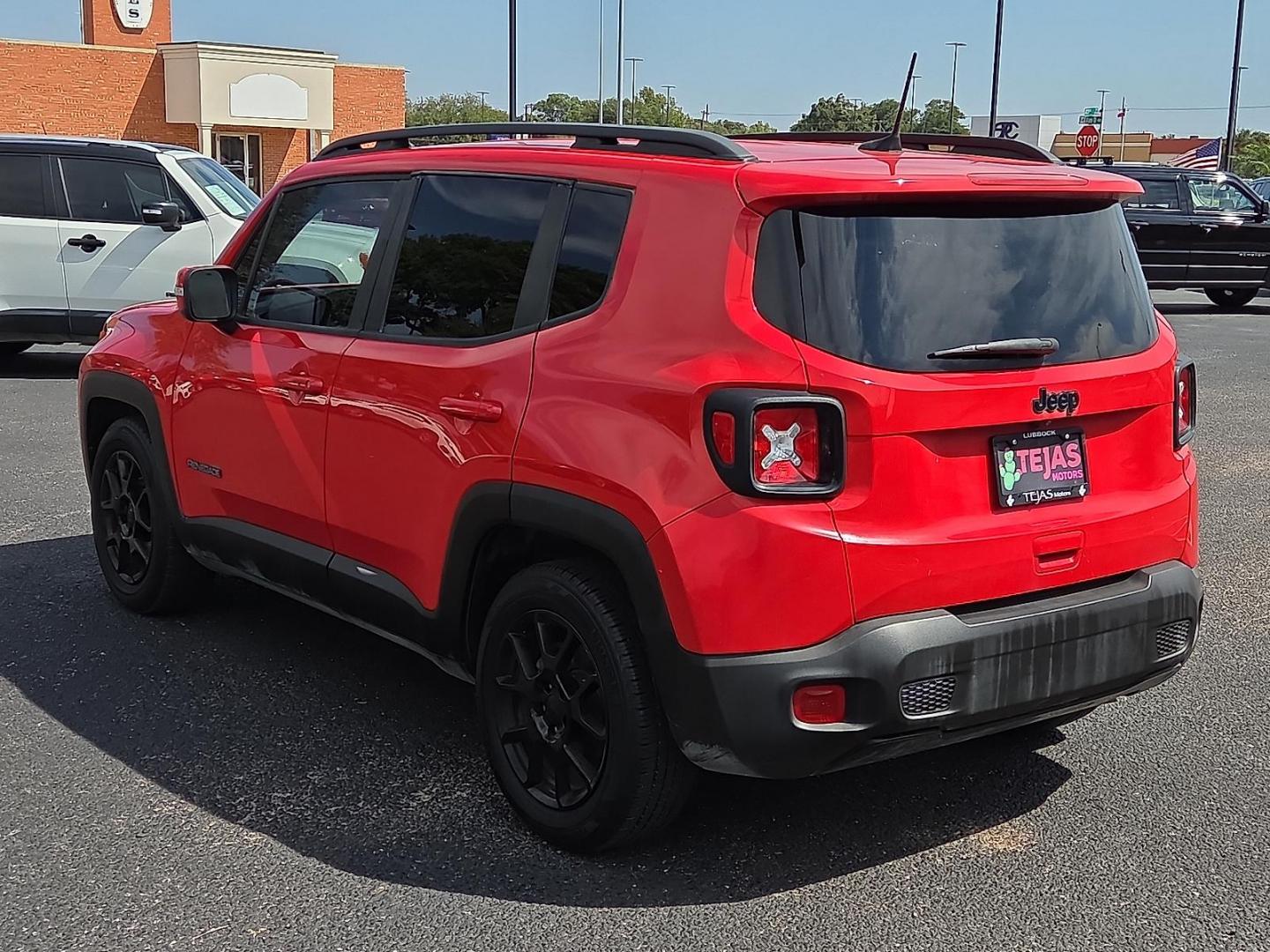 2020 Colorado Red Clearcoat - PRX /Black - X9 Jeep Renegade Altitude FWD (ZACNJABB1LP) with an Tigershark MultiAir 2.4L I-4 variable valve control, regular unleaded, engine with 180HP engine, located at 4110 Avenue Q, Lubbock, 79412, 33.556553, -101.855820 - Photo#3