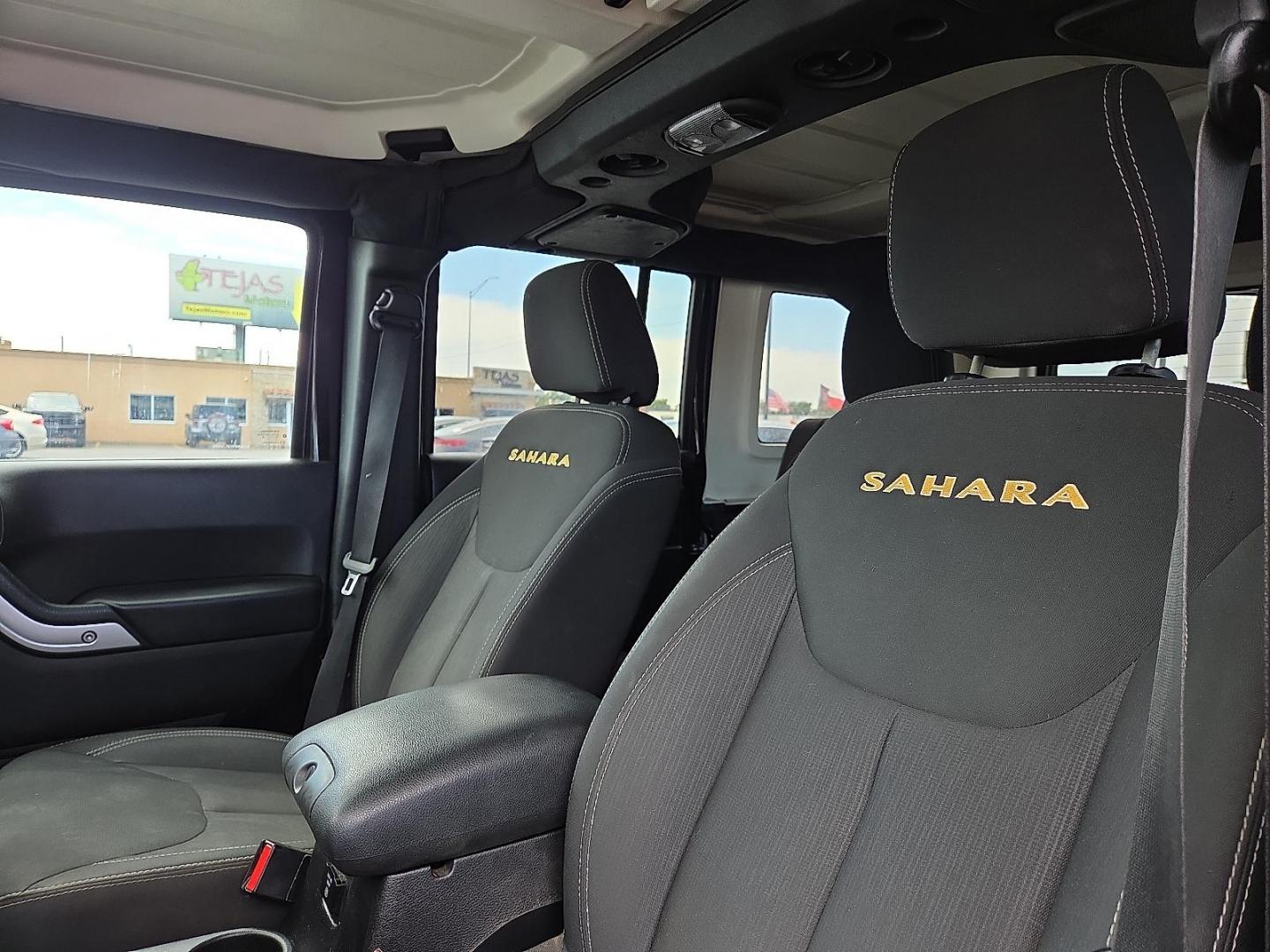 2015 Black Clearcoat - PX8 /Black - X9 Jeep Wrangler Unlimited Sahara (1C4BJWEG1FL) with an 3.6L V-6 DOHC, variable valve control, regular unleaded, engine with 285HP engine, located at 4110 Avenue Q, Lubbock, 79412, 33.556553, -101.855820 - 09/19/2025 KEY IN ENVELOPE GOD - Photo#8