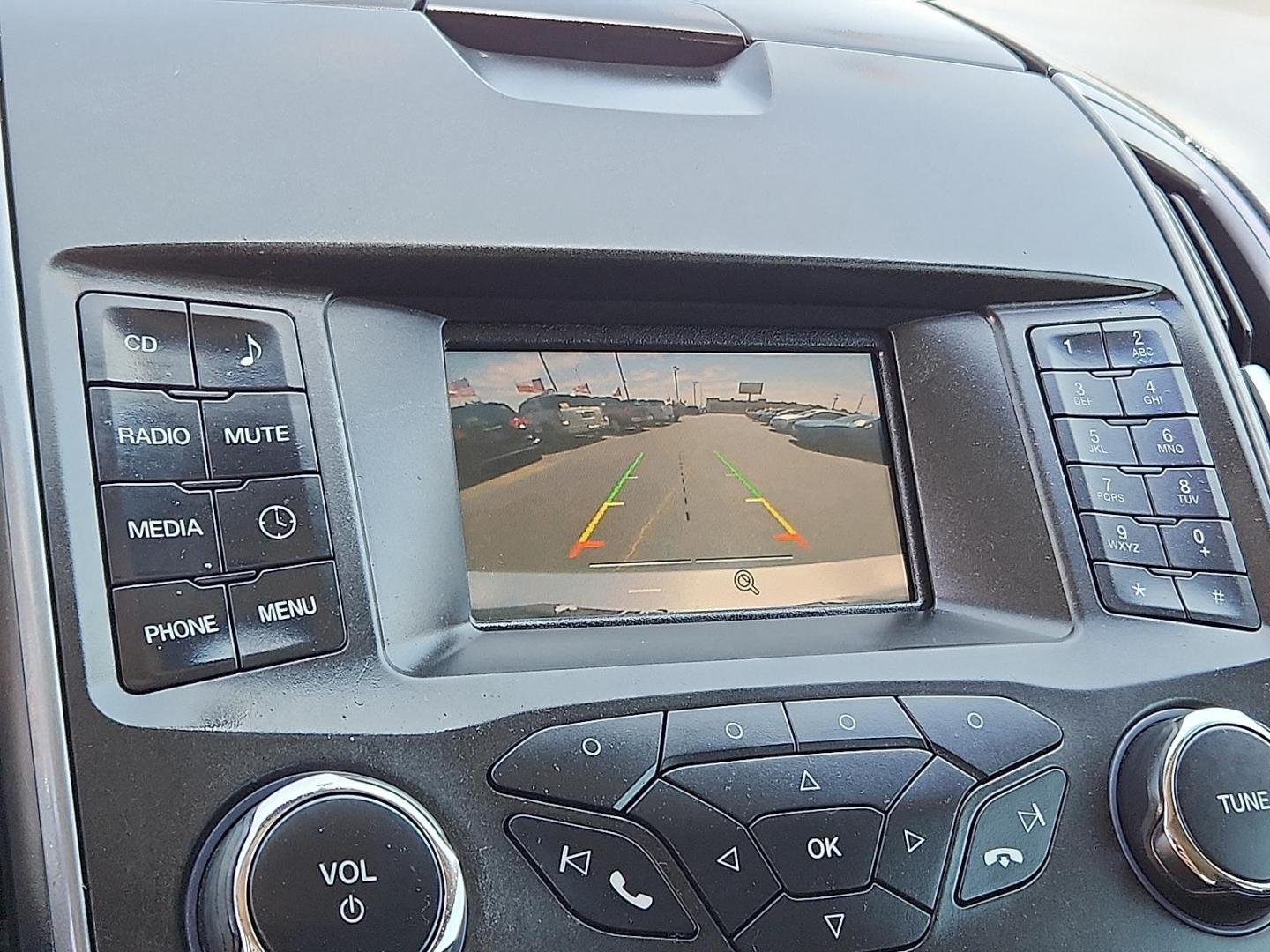 2017 SILVER Ford Edge SE (2FMPK4G97HB) with an EcoBoost 2L I-4 gasoline direct injection, DOHC, variable valve control, intercooled turbo, premium unleaded, engine with 245HP engine, located at 4110 Avenue Q, Lubbock, 79412, 33.556553, -101.855820 - Photo#7