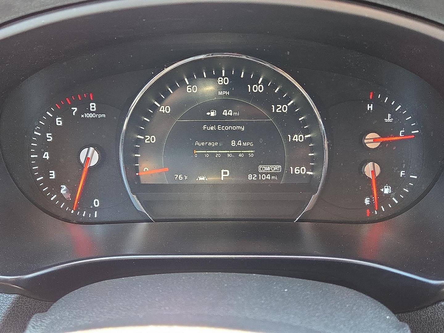 2019 Snow White Pearl - SWP /Black - WK Kia Sorento 3.3L SX (5XYPK4A53KG) with an Lambda II 3.3L V-6 gasoline direct injection, DOHC, D-CVVT variable valve control, regular unleaded, engine with 290HP engine, located at 4110 Avenue Q, Lubbock, 79412, 33.556553, -101.855820 - 10/02/2025 KEY IN ENVELOPE GOD - Photo#10