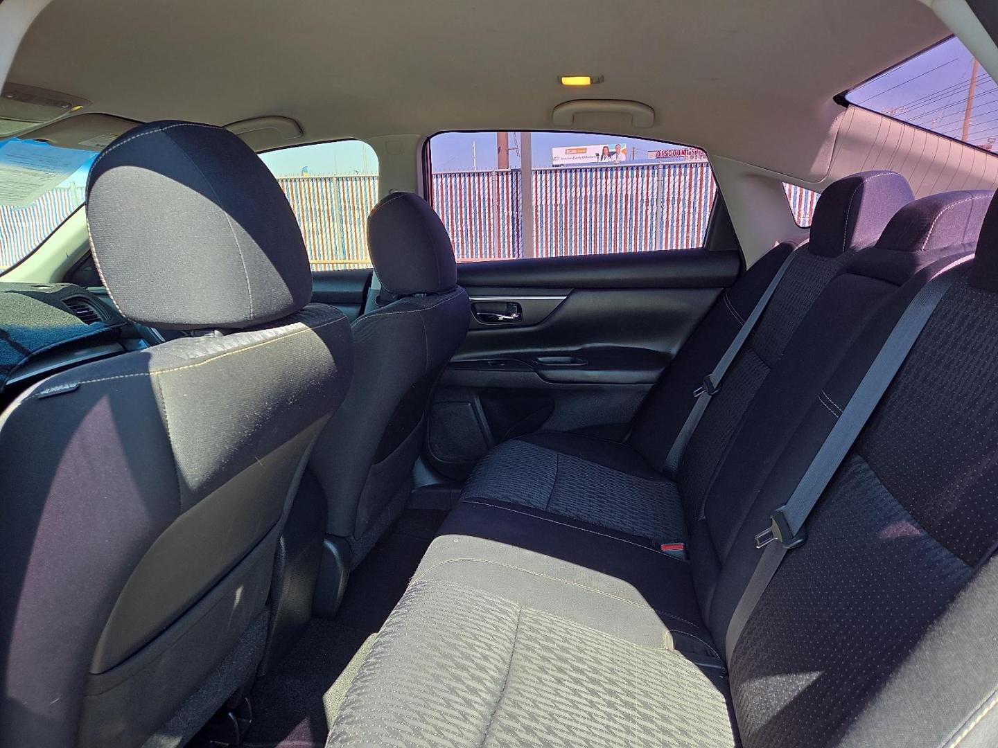 2016 Java Metallic - CAJ /Charcoal - G Nissan Altima 2.5 SV (1N4AL3AP8GC) with an 2.5L I-4 DOHC, variable valve control, regular unleaded, engine with 182HP engine, located at 4110 Avenue Q, Lubbock, 79412, 33.556553, -101.855820 - Photo#6