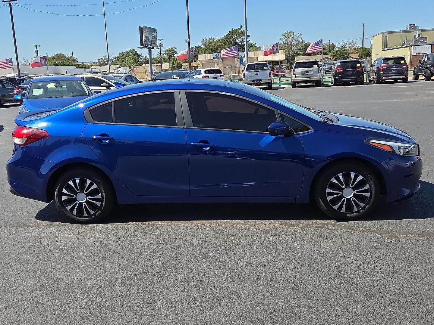 2017 Deep Sea Blue - B2R /Black - WK Kia Forte LX (3KPFK4A70HE) with an 2L I-4 DOHC, D-CVVT variable valve control, regular unleaded, engine with 147HP engine, located at 4110 Avenue Q, Lubbock, 79412, 33.556553, -101.855820 - Photo#1