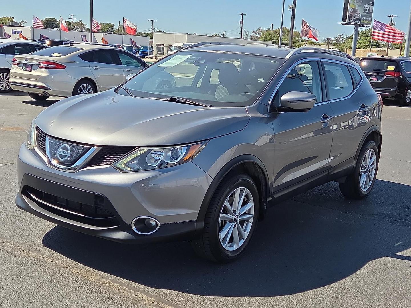 2019 Gun Metallic - KAD /Charcoal - G Nissan Rogue Sport SV (JN1BJ1CP1KW) with an 2L I-4 gasoline direct injection, DOHC, variable valve control, regular unleaded, engine with 141HP engine, located at 4110 Avenue Q, Lubbock, 79412, 33.556553, -101.855820 - 09/27/2025 KEY IN ENVELOPE GOD - Photo#4