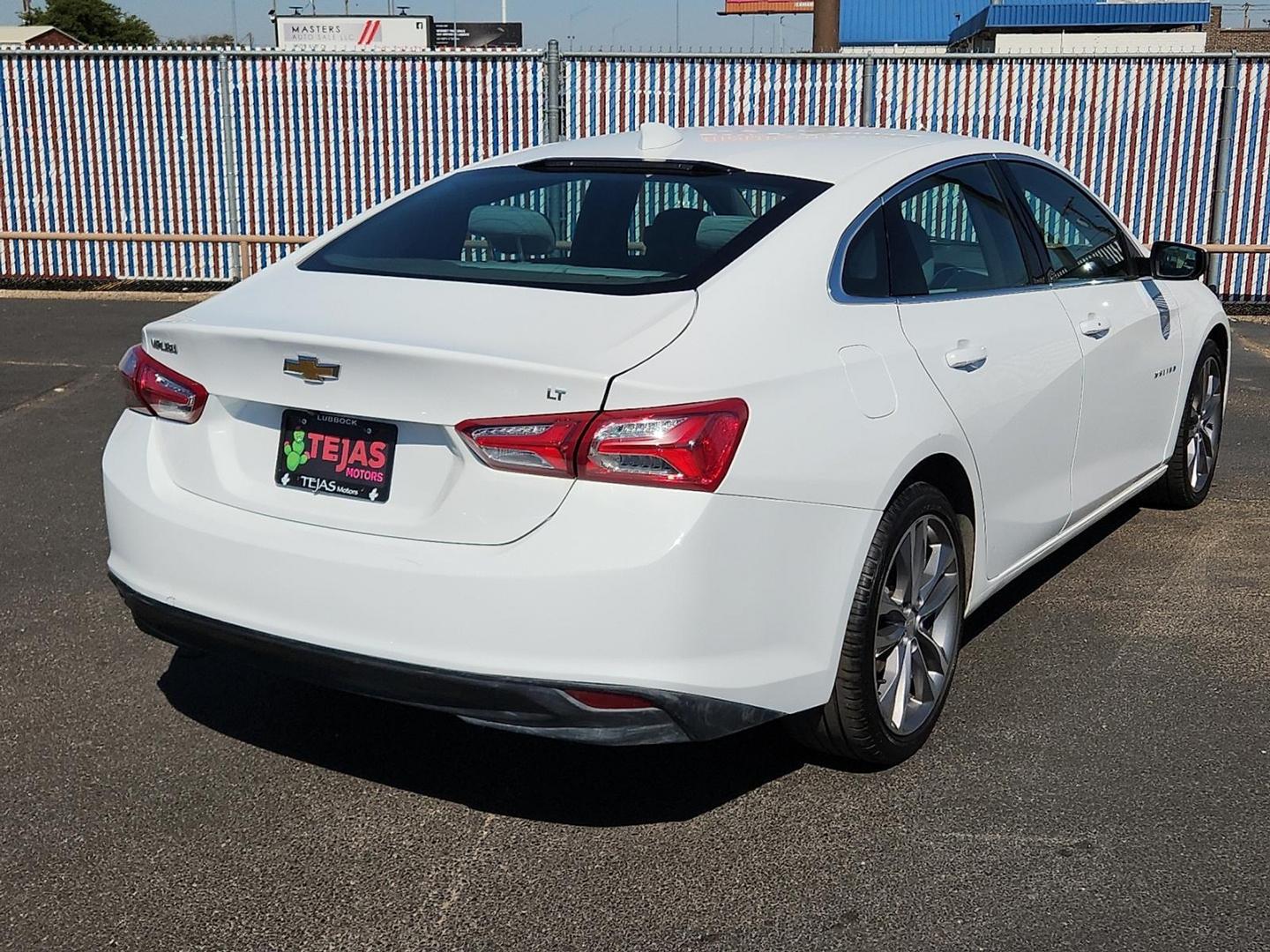 2021 WHITE Chevrolet Malibu FWD LT (1G1ZD5ST5MF) with an ECOTEC 1.5L I-4 gasoline direct injection, DOHC, VVT variable valve control, intercooled turbo, regular unleaded, engine with 160HP engine, located at 4110 Avenue Q, Lubbock, 79412, 33.556553, -101.855820 - Photo#1