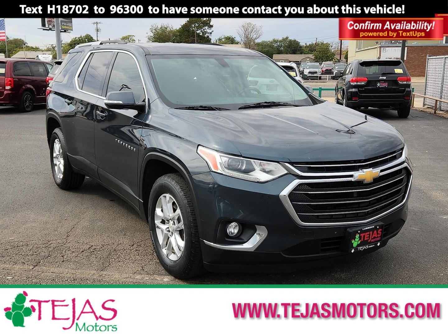 2018 GRAY /Jet Black - H0U Chevrolet Traverse 1LT (1GNERGKW0JJ) with an 3.6L V-6 gasoline direct injection, DOHC, VVT variable valve control, regular unleaded, eng9ine with 310HP engine, located at 4110 Avenue Q, Lubbock, 79412, 33.556553, -101.855820 - Photo#0