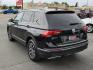 2020 Deep Black Pearl - 2T2T /Titan Black - BV Volkswagen Tiguan 2.0T SE (3VV3B7AX0LM) with an 2L I-4 gasoline direct injection, DOHC, variable valve control, intercooled turbo, regular unleaded, engine with 184HP engine, located at 4110 Avenue Q, Lubbock, 79412, 33.556553, -101.855820 - Photo#2