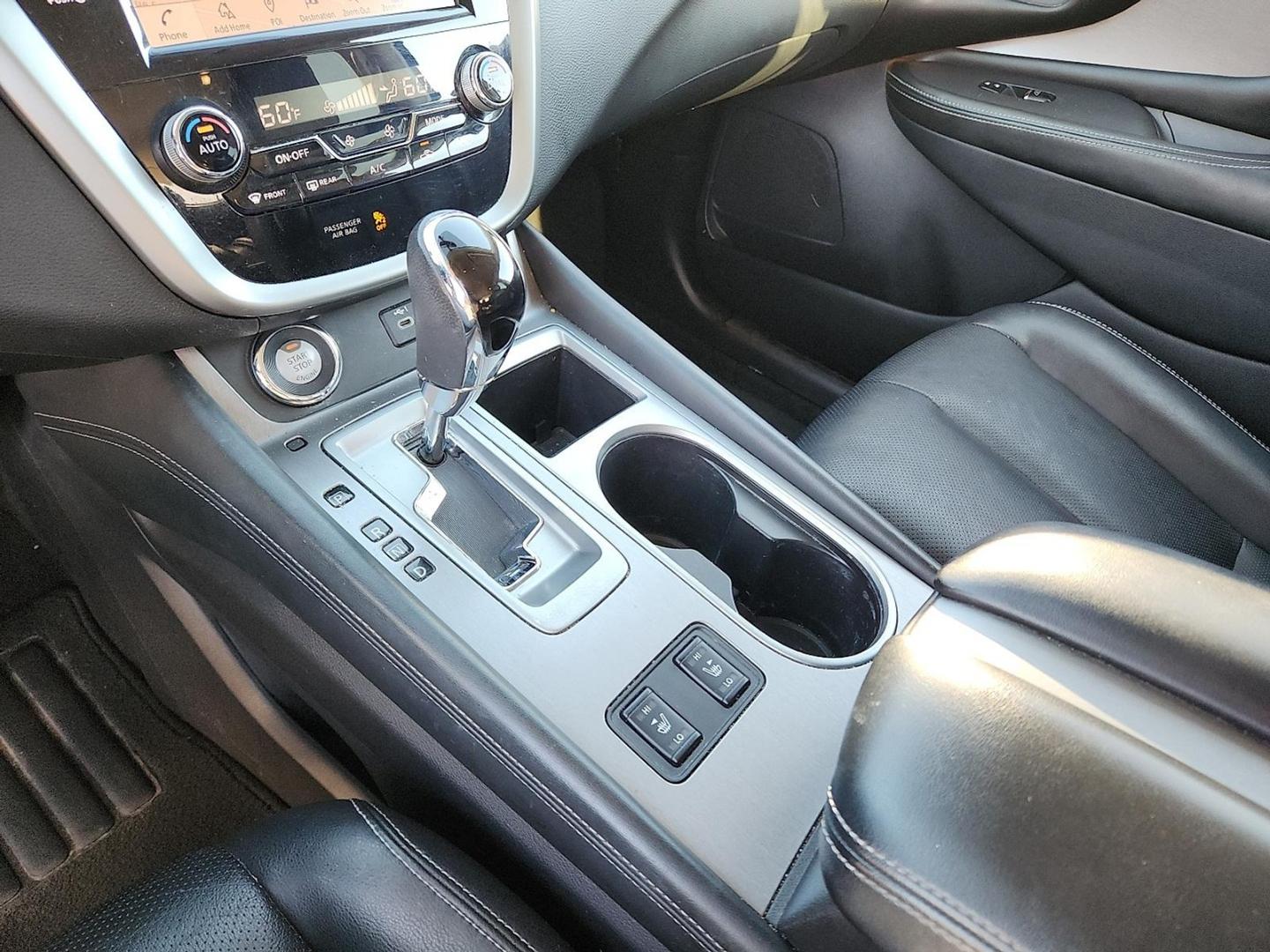 2019 BLACK Nissan Murano SL (5N1AZ2MJ3KN) with an 3.5L V-6 DOHC, variable valve control, regular unleaded, engine with 260HP engine, located at 4110 Avenue Q, Lubbock, 79412, 33.556553, -101.855820 - 10/28/2025 KEY IN ENVELOPE GOD - Photo#13